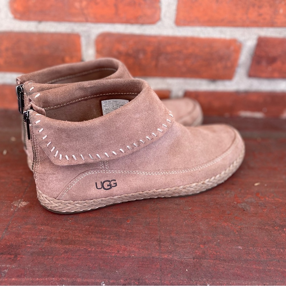 UGG Varney Amphora Suede Boot Booties Women's US size 7
